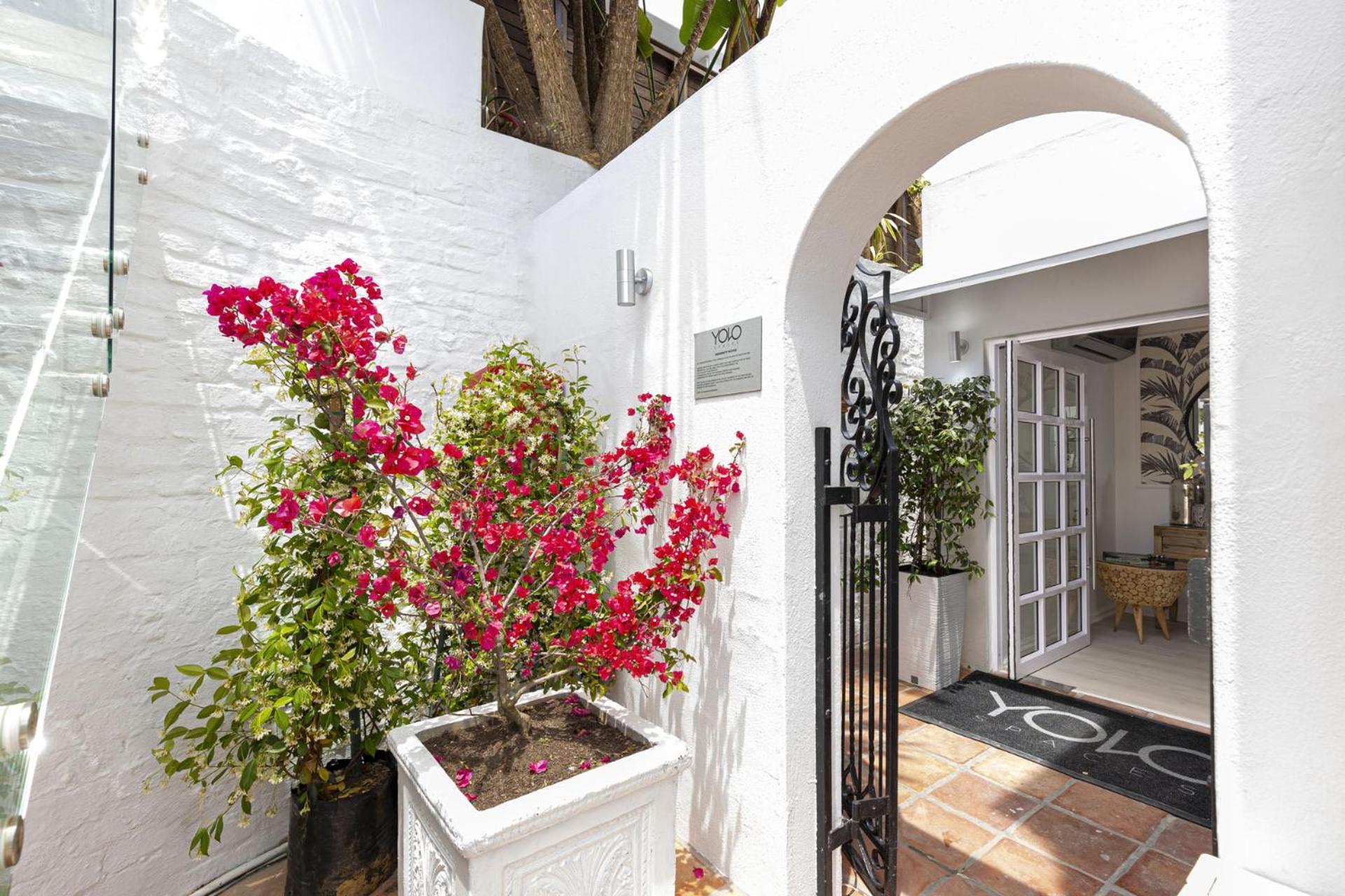 Clifton Yolo Spaces - Clifton Beachfront Apartments Cidade Do Cabo Exterior foto